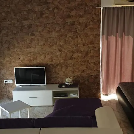 Limetto Apartment *