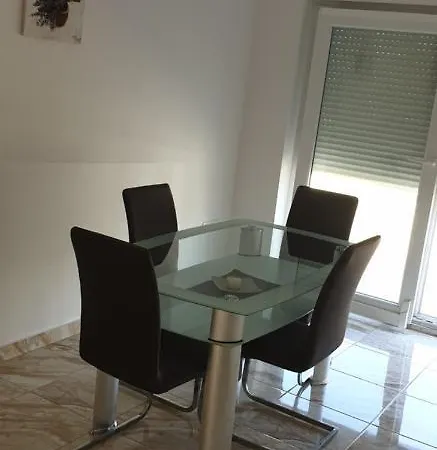 Apartment Limetto *