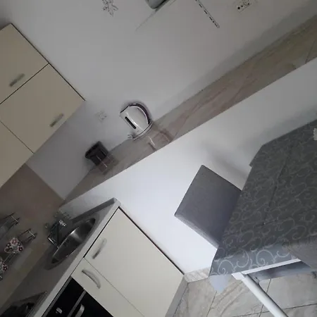 Limetto Apartment *